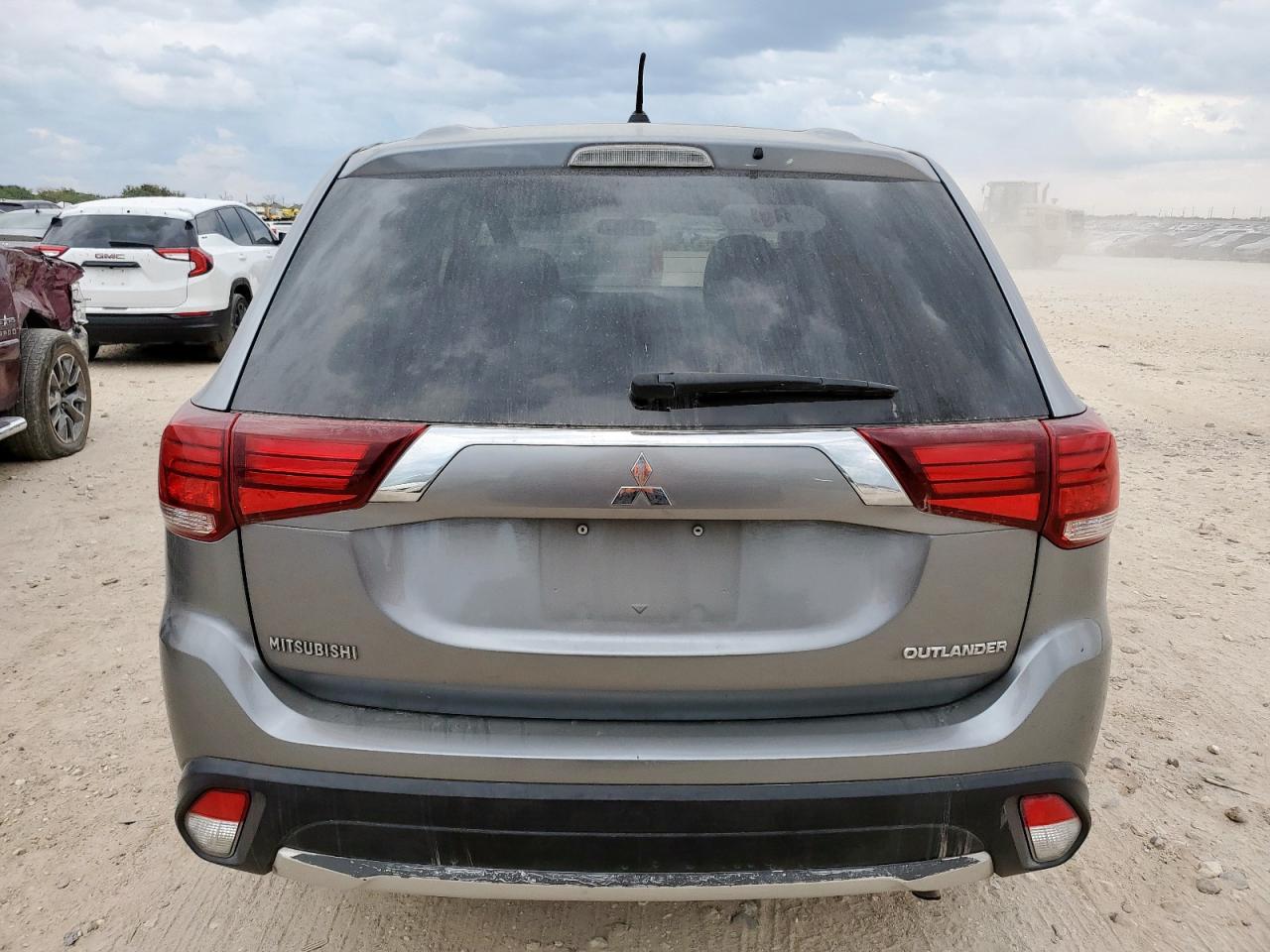 2016 Mitsubishi Outlander Es VIN: JA4AD2A33GZ046273 Lot: 93855735