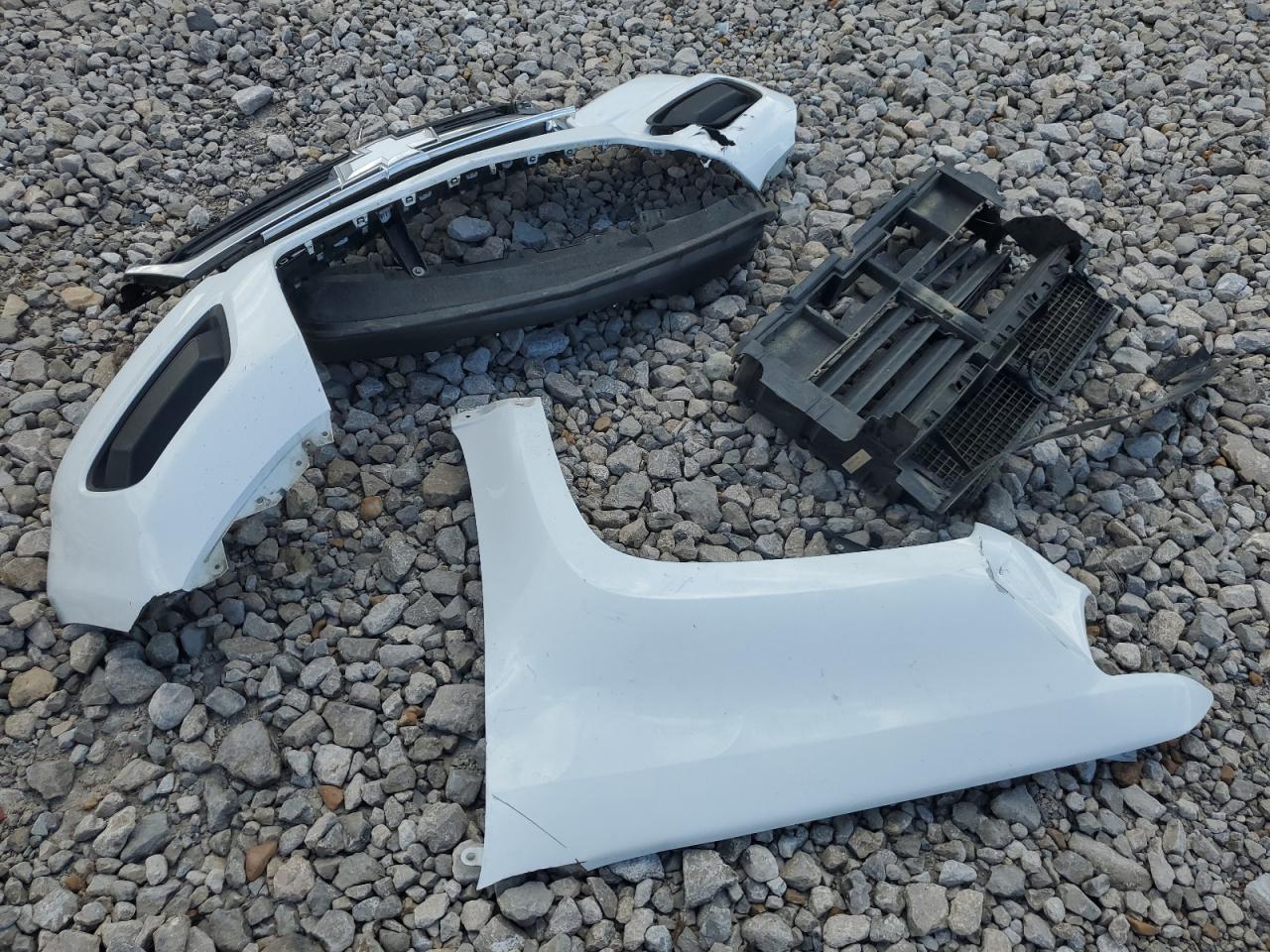 2020 Chevrolet Colorado Lt VIN: 1GCHSCEAXL1181395 Lot: 92301575