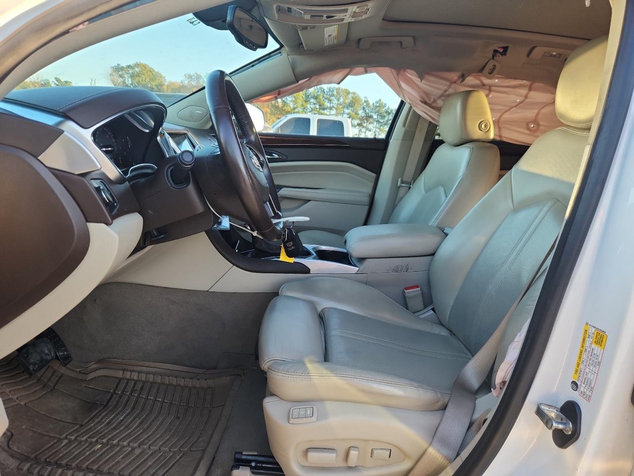 2016 Cadillac Srx Luxury Collection VIN: 3GYFNBE33GS553829 Lot: 92693525