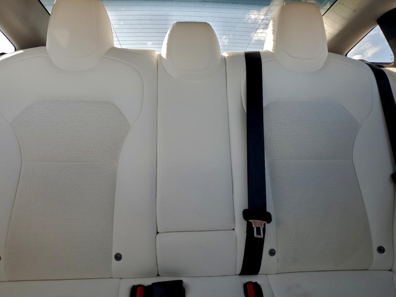 2025 Tesla Model 3 VIN: 5YJ3E1EA0SF915358 Lot: 94195405