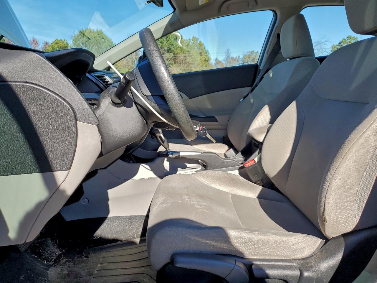 2013 Honda Civic Lx VIN: 2HGFB2F52DH505530 Lot: 94151025