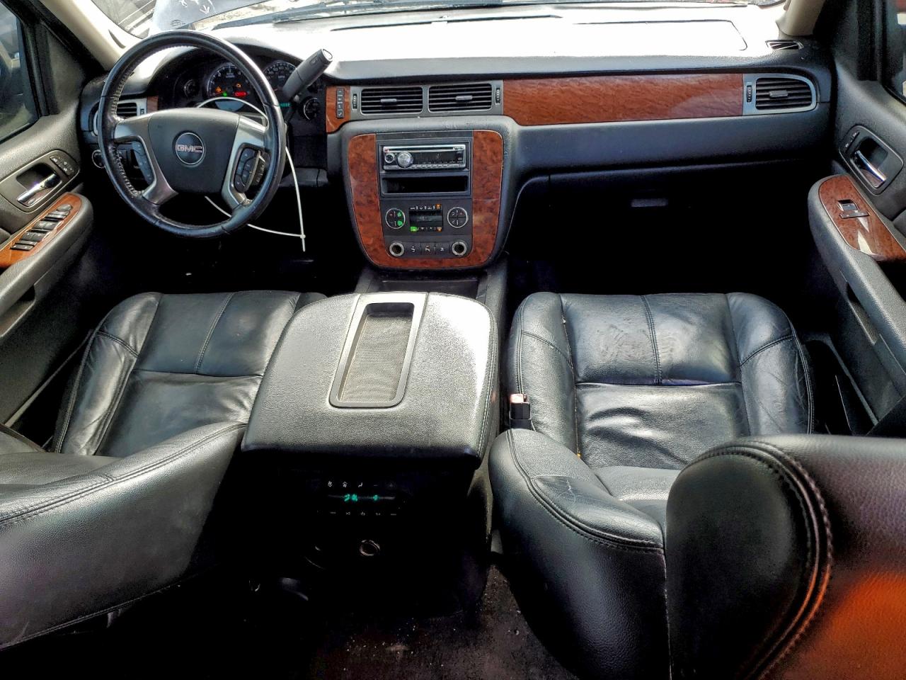 2007 GMC Yukon VIN: 1GKFC13J27J120435 Lot: 94186605