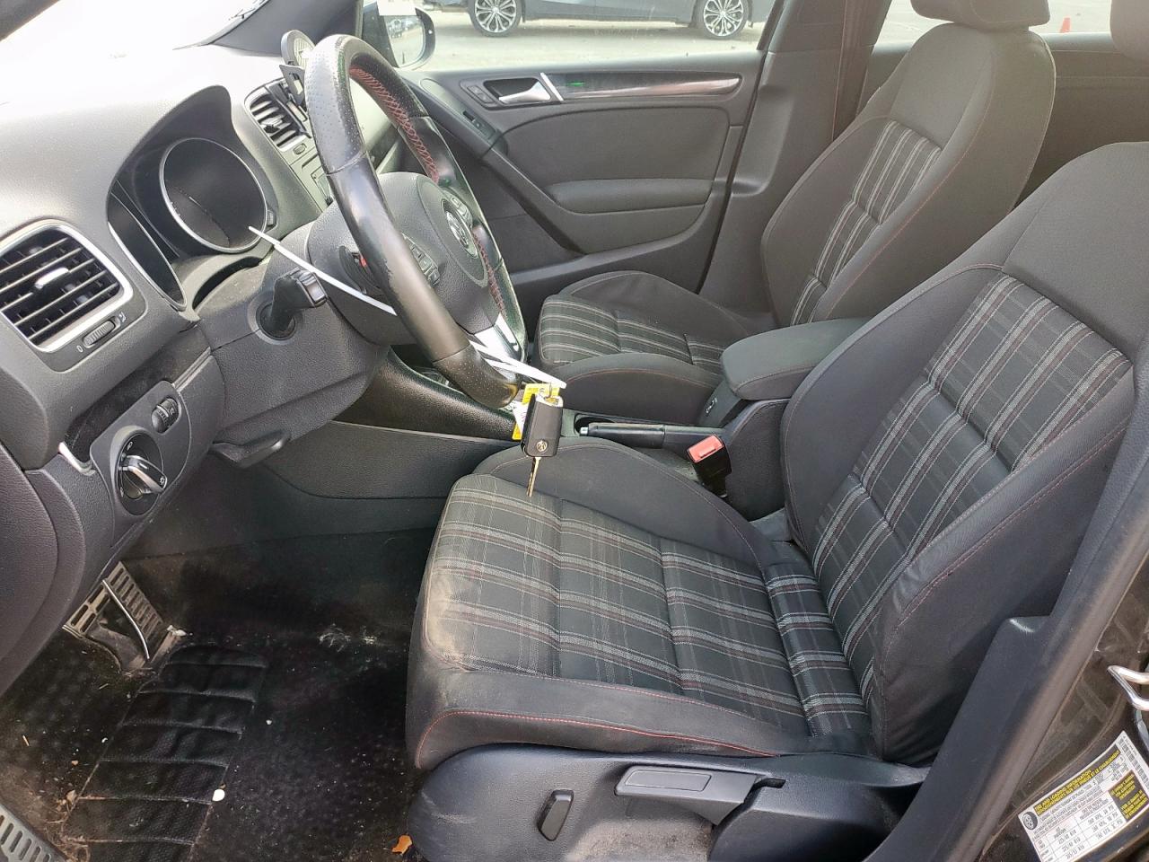 2014 Volkswagen Gti VIN: WVWHD7AJ7EW002811 Lot: 93203995