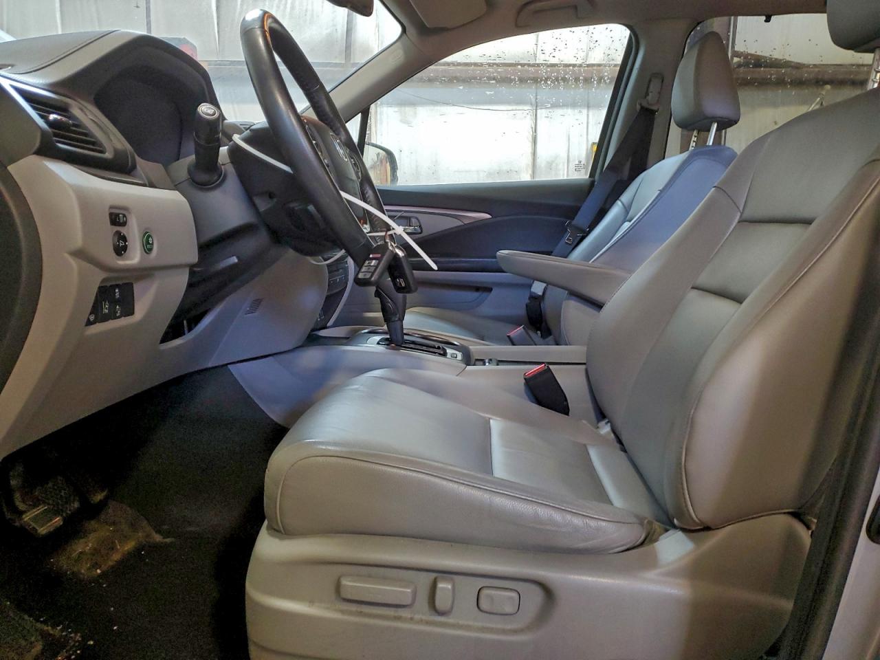 2016 Honda Pilot Exl VIN: 5FNYF6H81GB504180 Lot: 94635075