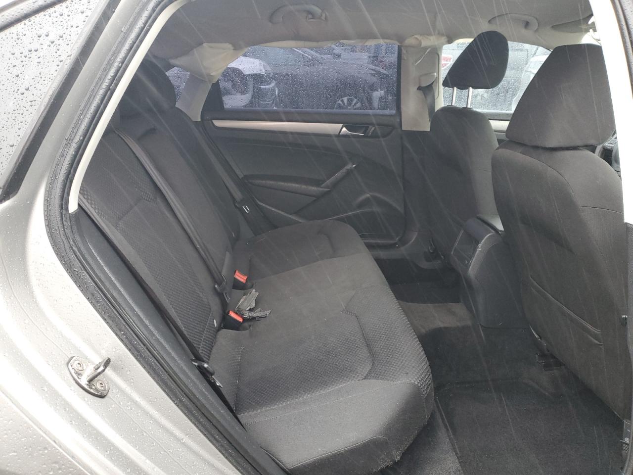 2012 Volkswagen Passat S VIN: 1VWAP7A39CC084370 Lot: 92738635