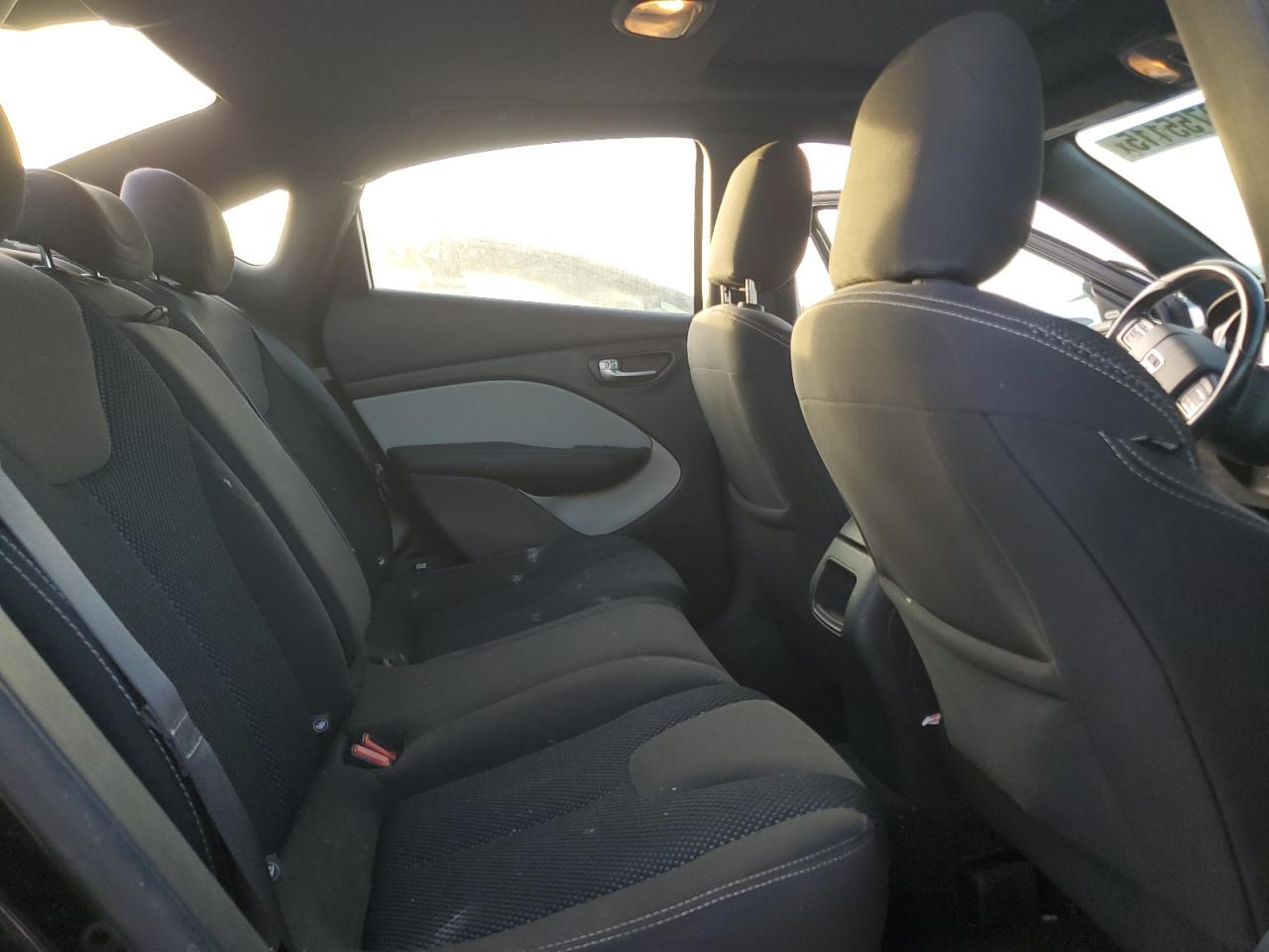 2015 Dodge Dart Sxt VIN: 1C3CDFBBXFD144650 Lot: 90755115