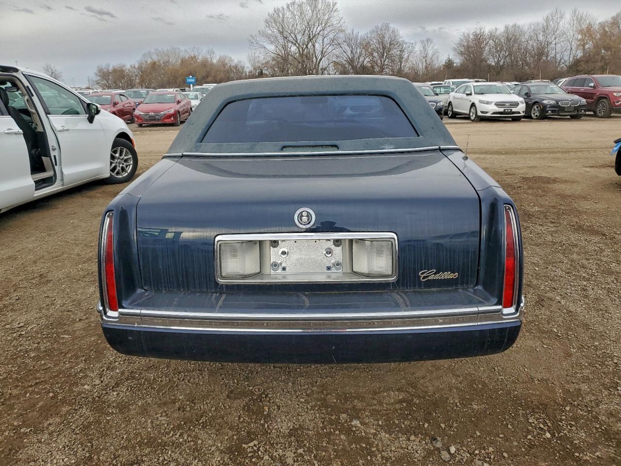 1995 Cadillac Deville VIN: 1G6KD52B3SU302311 Lot: 93735195