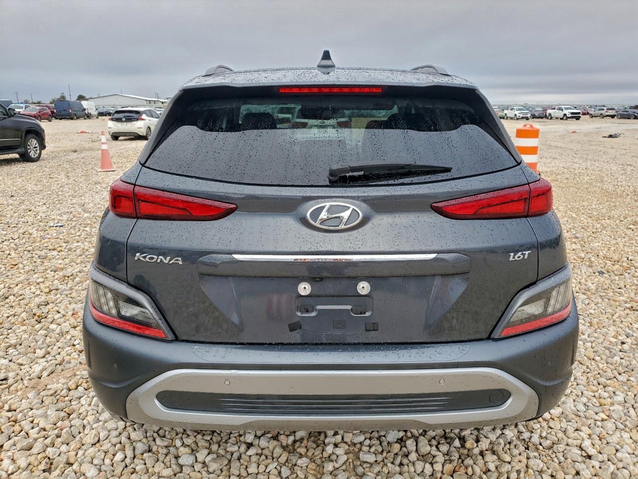 2022 Hyundai Kona Limited VIN: KM8K53A34NU775806 Lot: 93780345