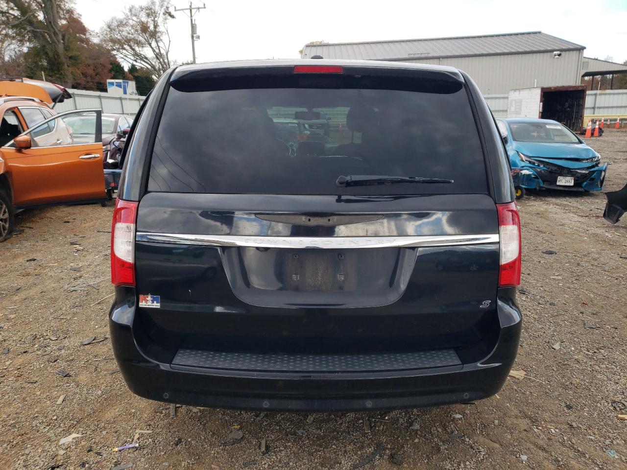 2014 Chrysler Town & Country S VIN: 2C4RC1HG5ER109119 Lot: 92074985