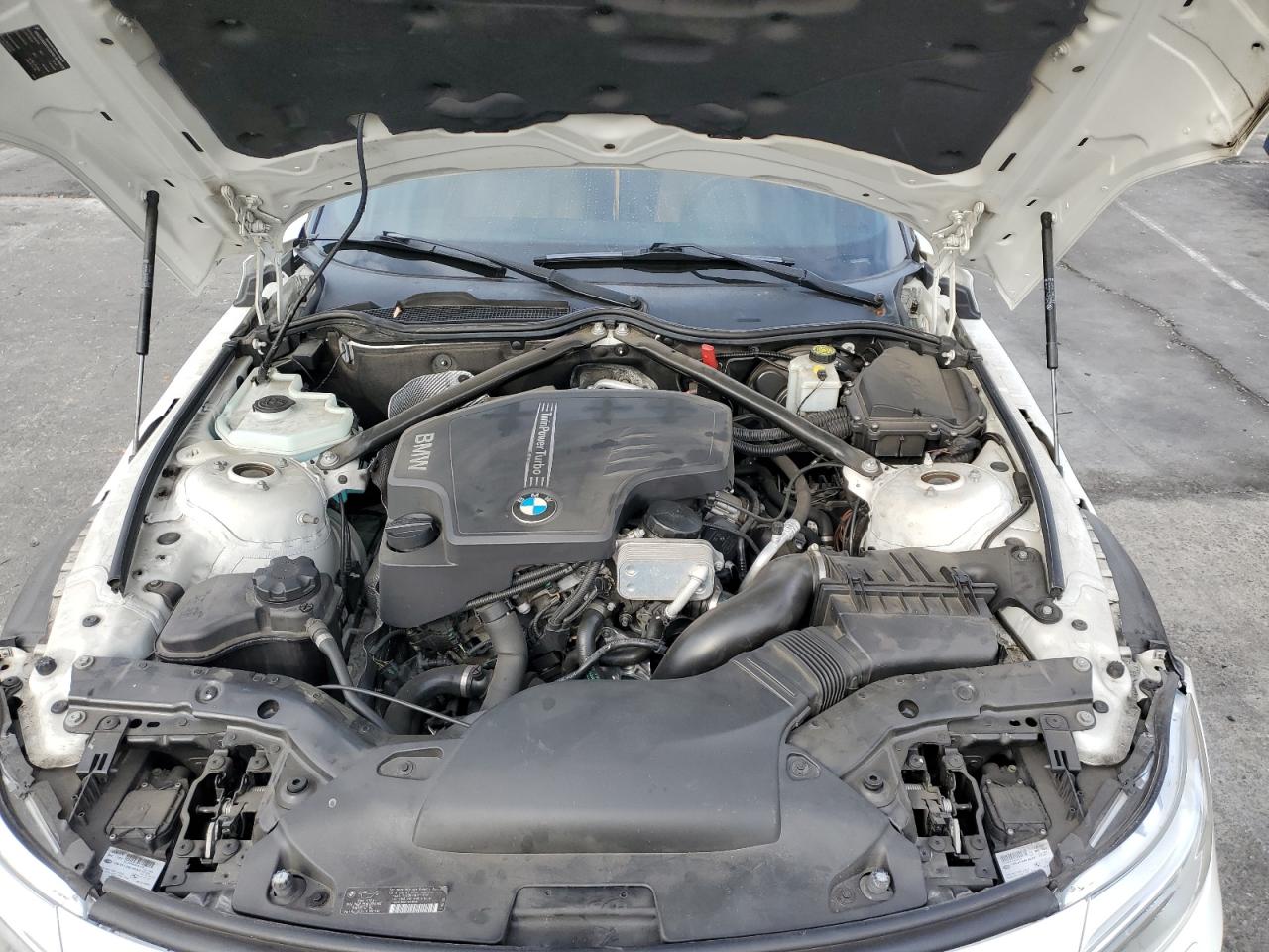 2014 BMW Z4 Sdrive28I VIN: WBALL5C55EJ105429 Lot: 92119595