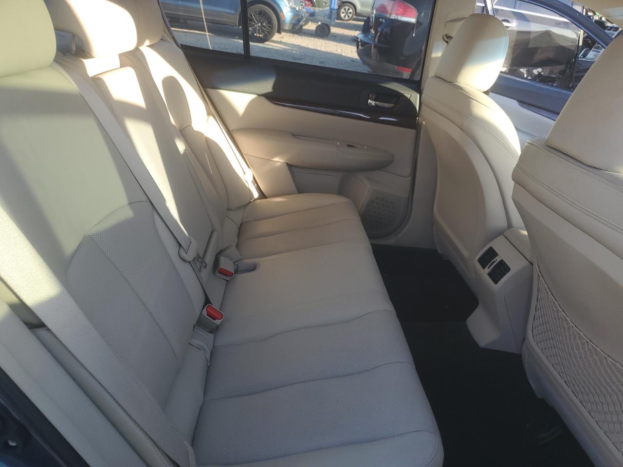 2013 Subaru Legacy 2.5I Limited VIN: 4S3BMCJ68D3021748 Lot: 90342065