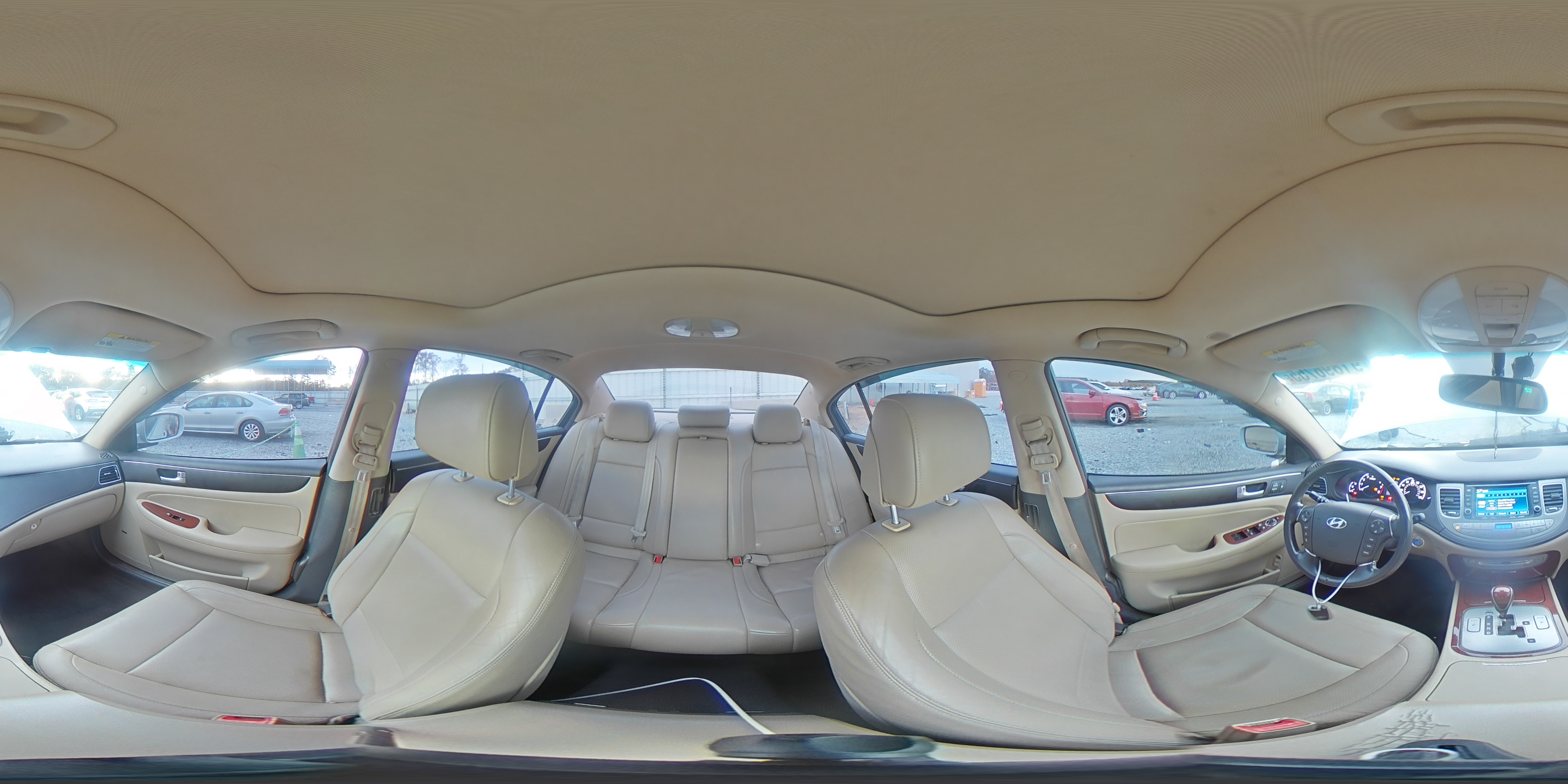 2012 Hyundai Genesis 3.8L VIN: KMHGC4DD3CU186636 Lot: 91896755