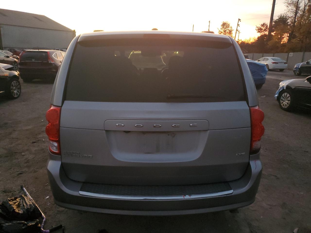 2019 Dodge Grand Caravan Sxt VIN: 2C4RDGCG2KR808999 Lot: 90706375