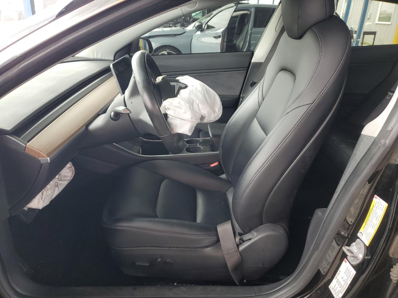 2018 Tesla Model 3 VIN: 5YJ3E1EA1JF031329 Lot: 93410215