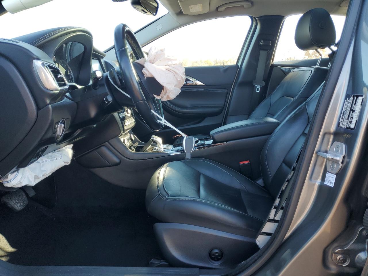 2017 Infiniti Qx30 Base VIN: SJKCH5CR0HA039624 Lot: 92528205