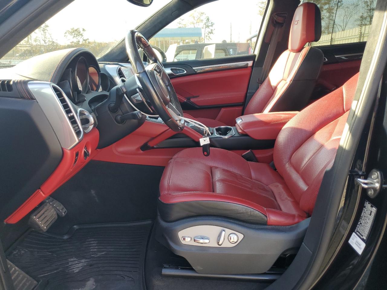 2018 Porsche Cayenne Gts VIN: WP1AD2A29JLA81146 Lot: 92267145