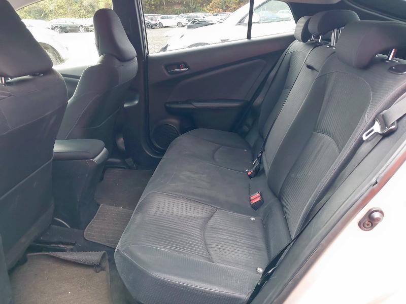 2016 TOYOTA PRIUS HYBRID 