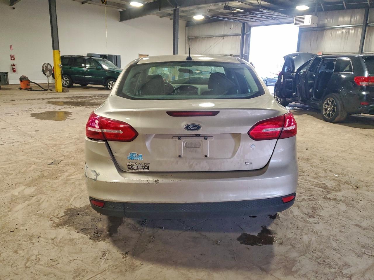 2017 Ford Focus Se VIN: 1FADP3F27HL315367 Lot: 93522605