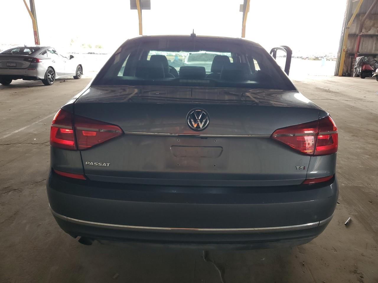 2016 Volkswagen Passat S VIN: 1VWAT7A31GC048755 Lot: 92755535