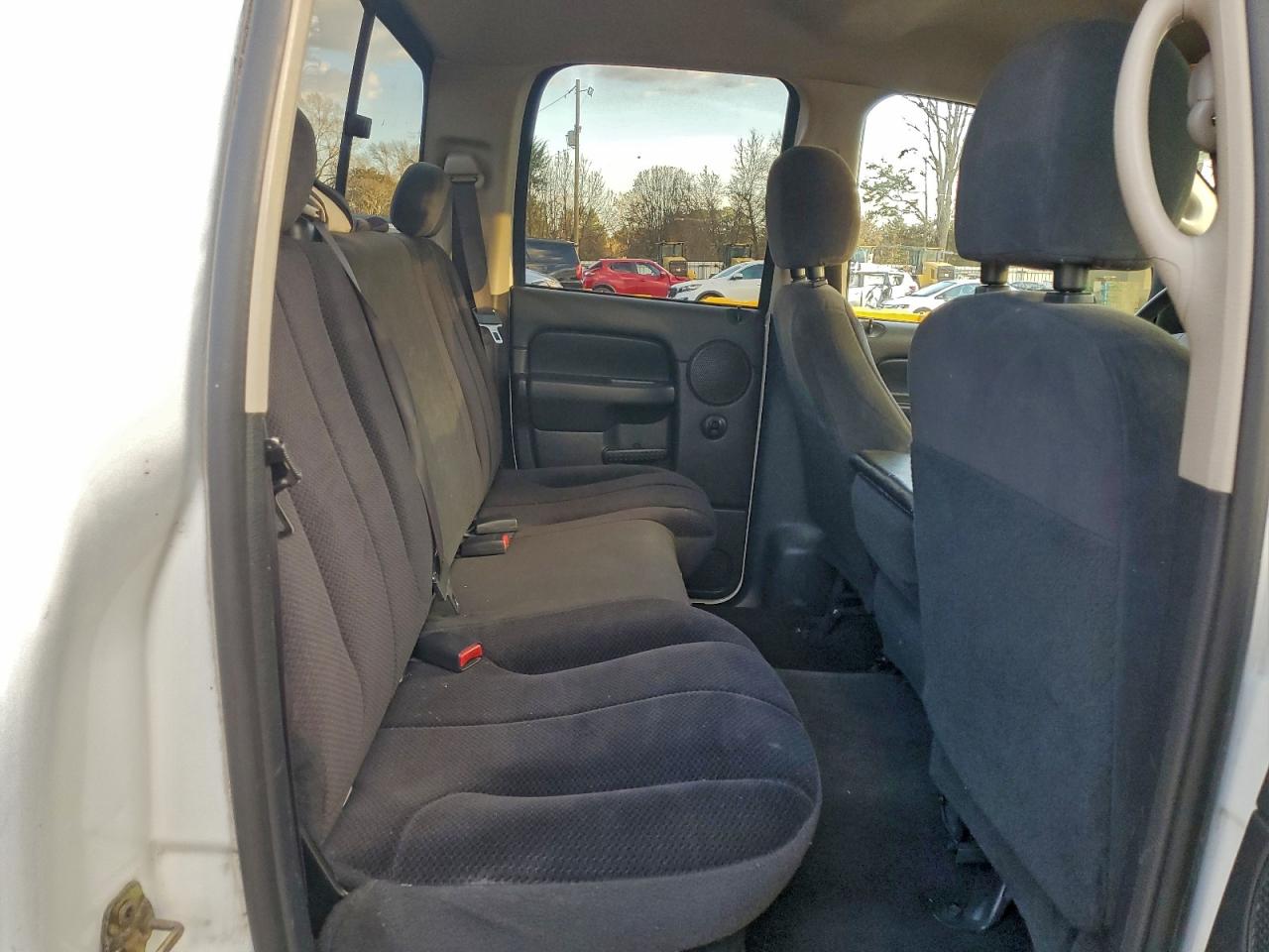 2004 Dodge Ram 1500 St VIN: 1D7HA18N94J148725 Lot: 94632385