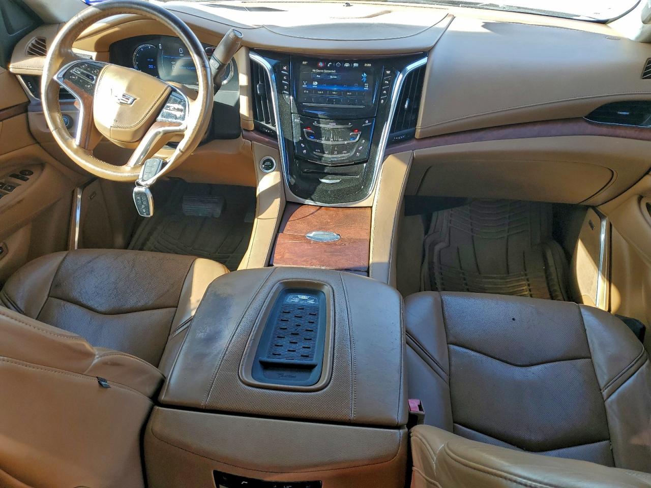 2016 Cadillac Escalade Platinum VIN: 1GYS4DKJ3GR474213 Lot: 92595985