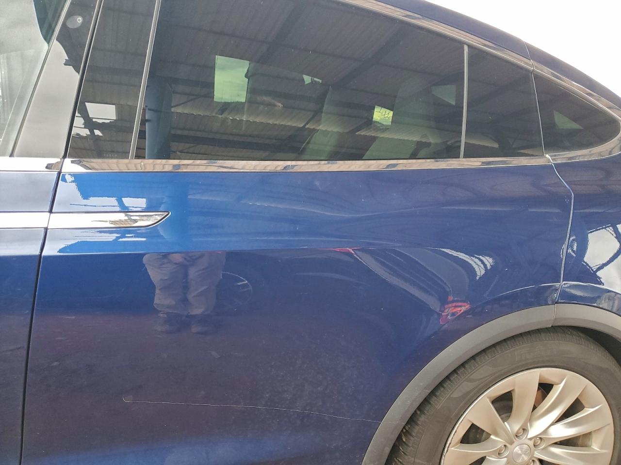 2017 Tesla Model X VIN: 5YJXCBE29HF066510 Lot: 92311835