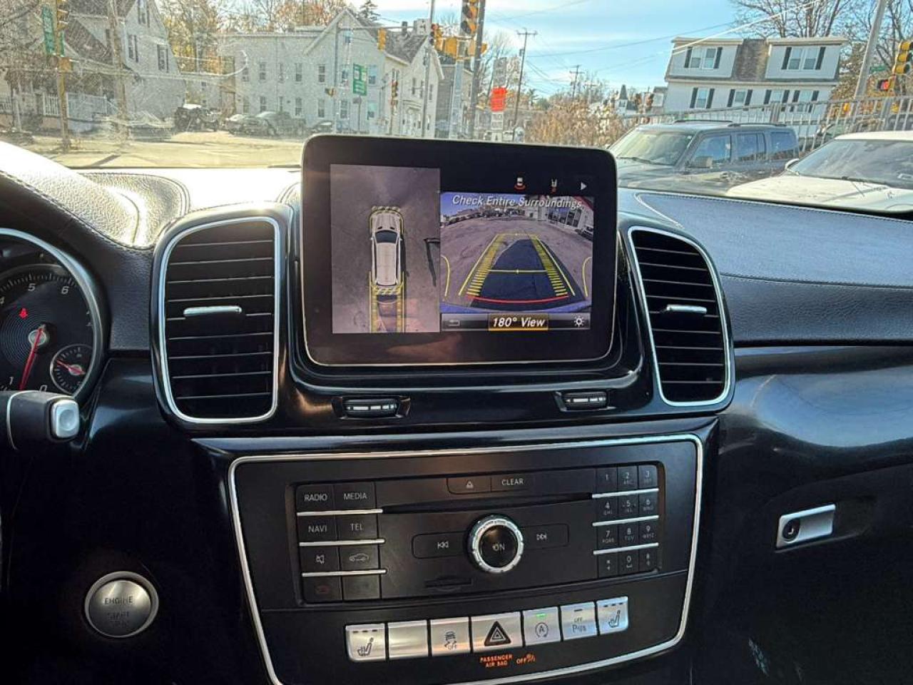 Фото: 4JGDF6EE8KB238222