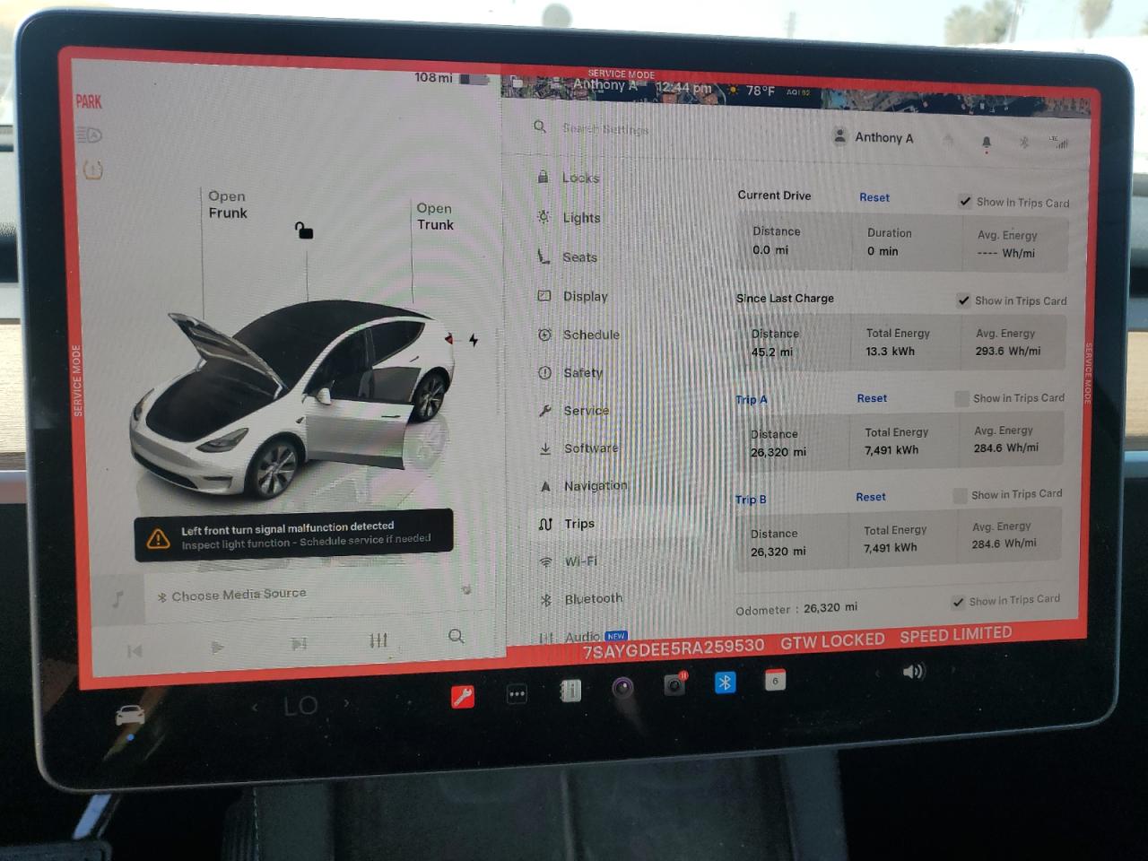 2024 Tesla Model Y VIN: 7SAYGDEE5RA259530 Lot: 90836345