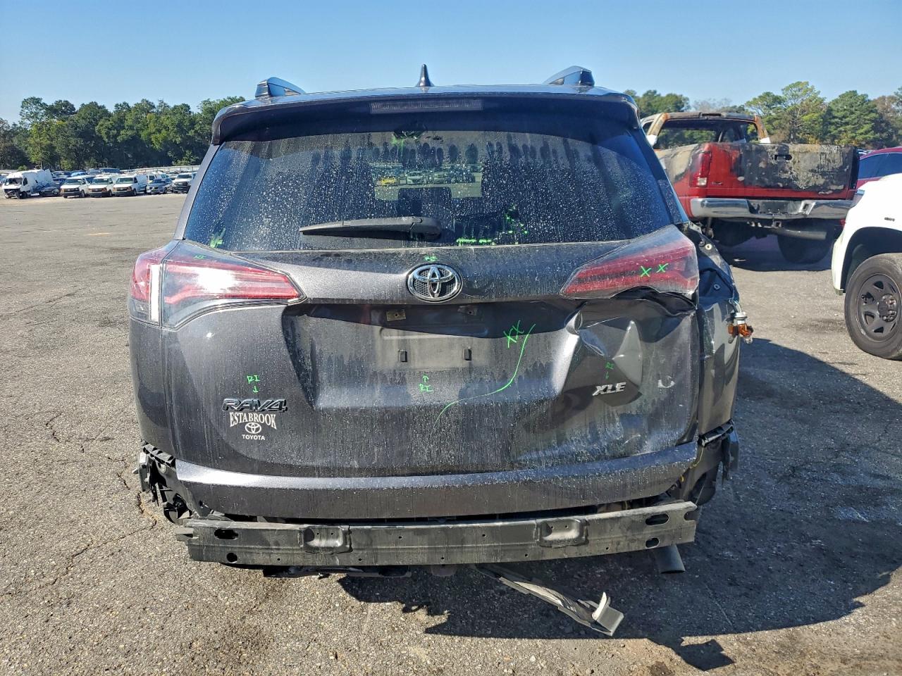 2017 Toyota Rav4 Xle VIN: JTMWFREV9HJ104879 Lot: 93350915