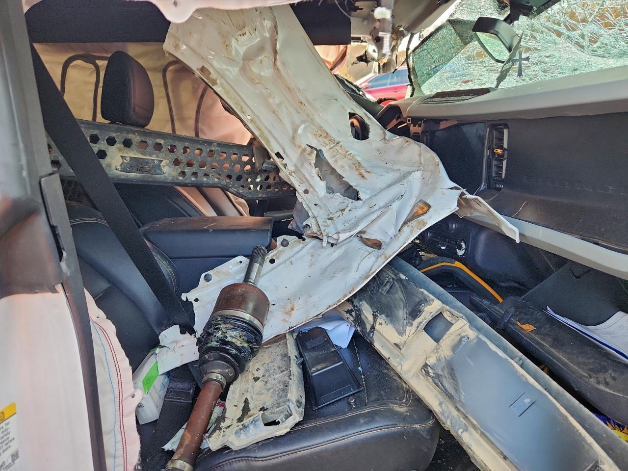 2023 Ford Bronco Base VIN: 1FMEE5DP3PLB72233 Lot: 93908135