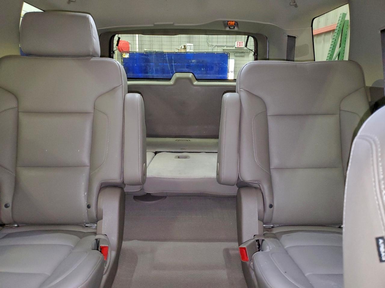 2019 Chevrolet Tahoe K1500 Premier VIN: 1GNSKCKC1KR266919 Lot: 93896745