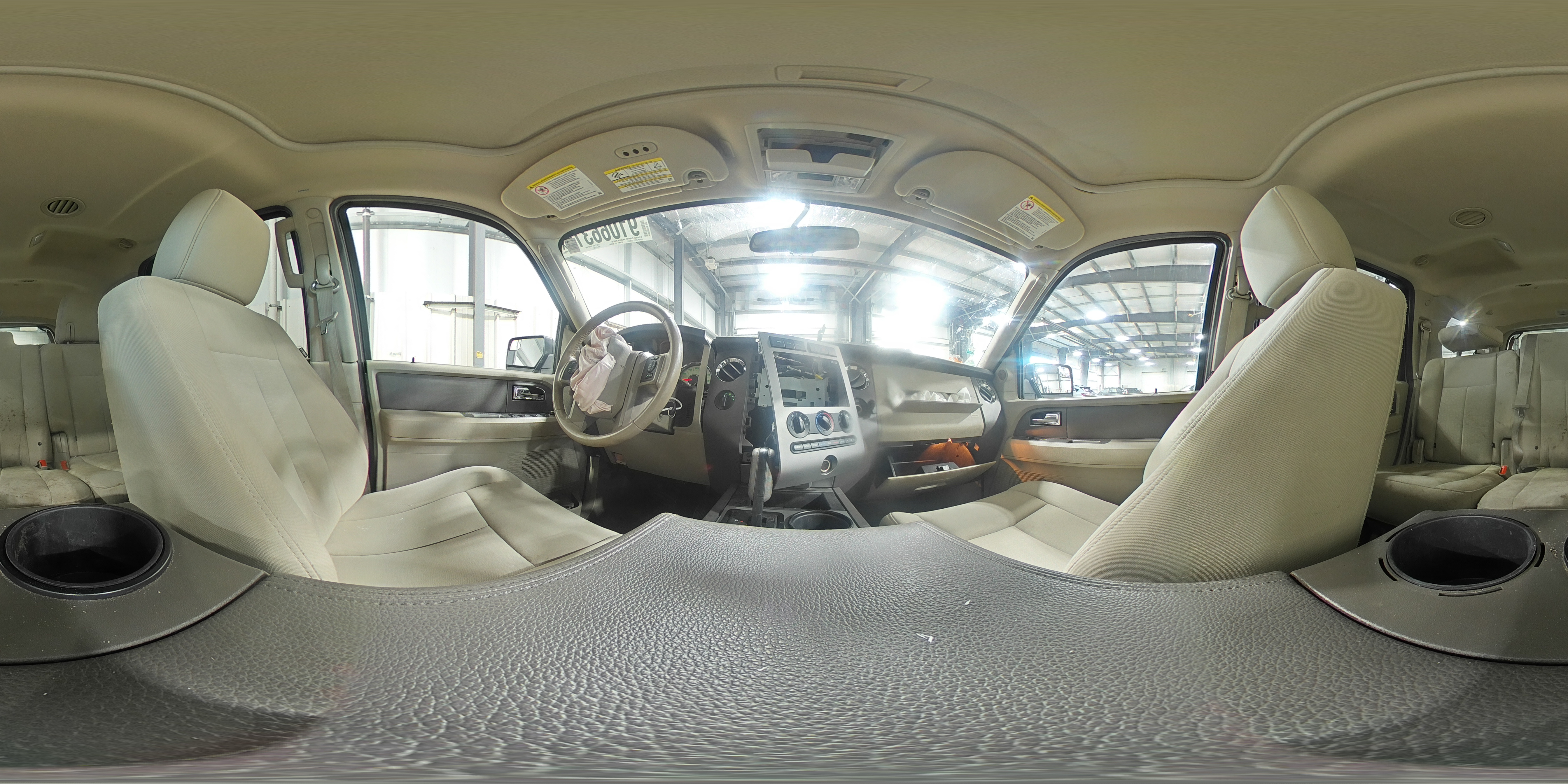 2014 Ford Expedition Xlt VIN: 1FMJU1J50EEF17264 Lot: 91066315