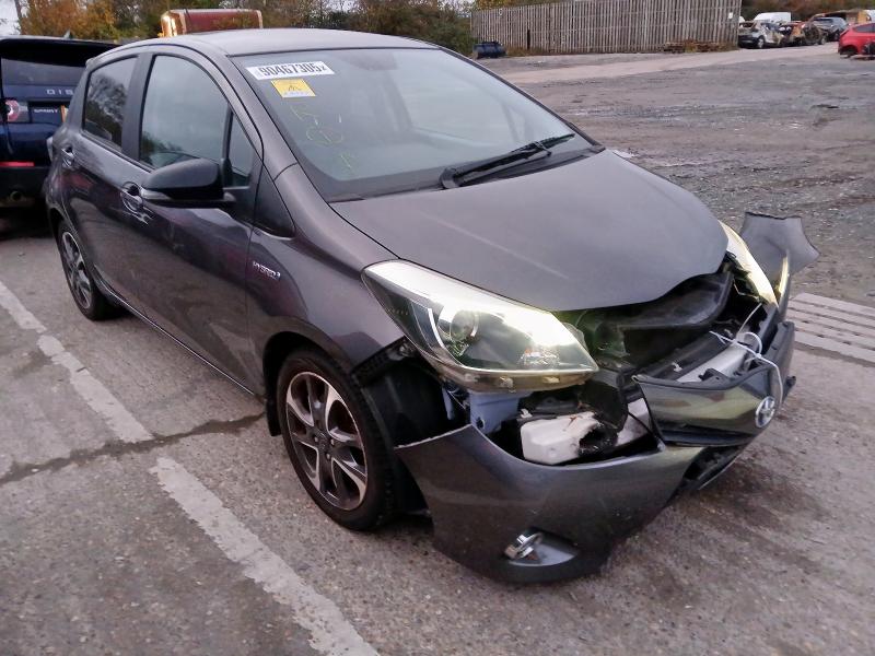 2014 TOYOTA YARIS 1.5 VVT-I HYBRID TREND 5DR CVT