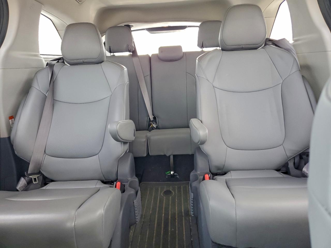 2021 Toyota Sienna Xle VIN: 5TDYSKFC1MS022697 Lot: 91905135