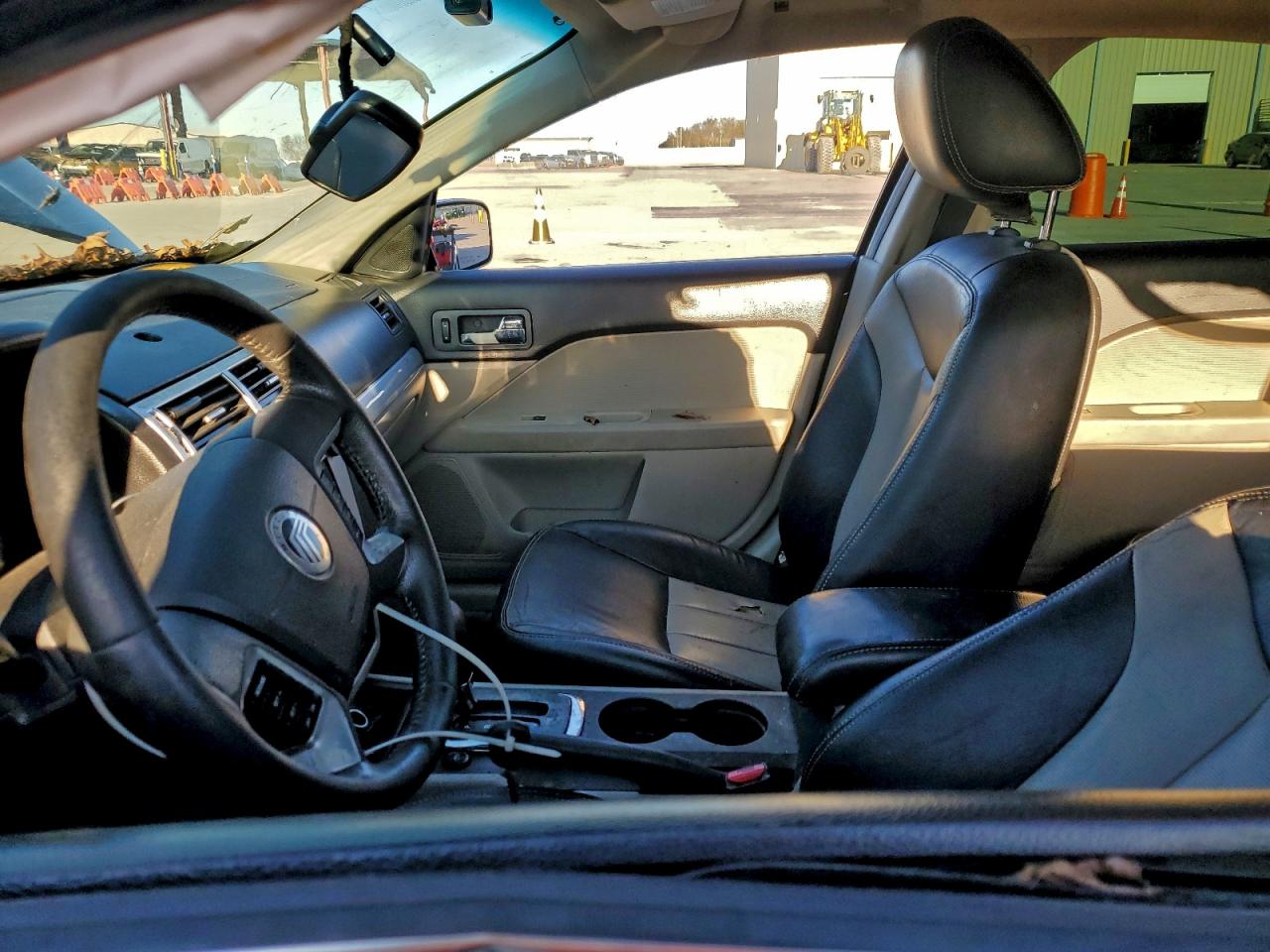 2008 Mercury Uk VIN: 3MEHM08V49R614166 Lot: 92899465