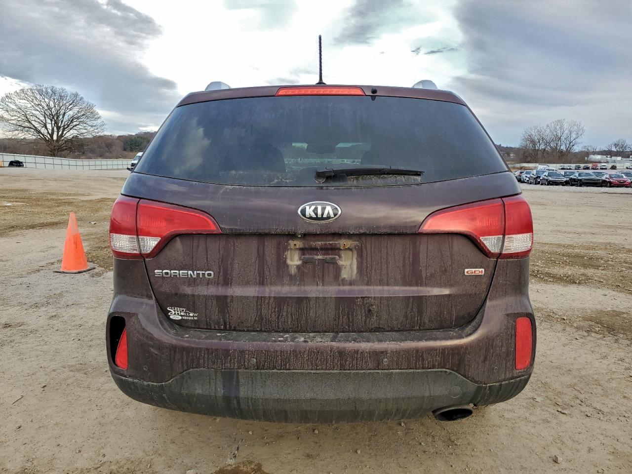 2015 Kia Sorento Lx VIN: 5XYKTCA68FG571288 Lot: 93720245