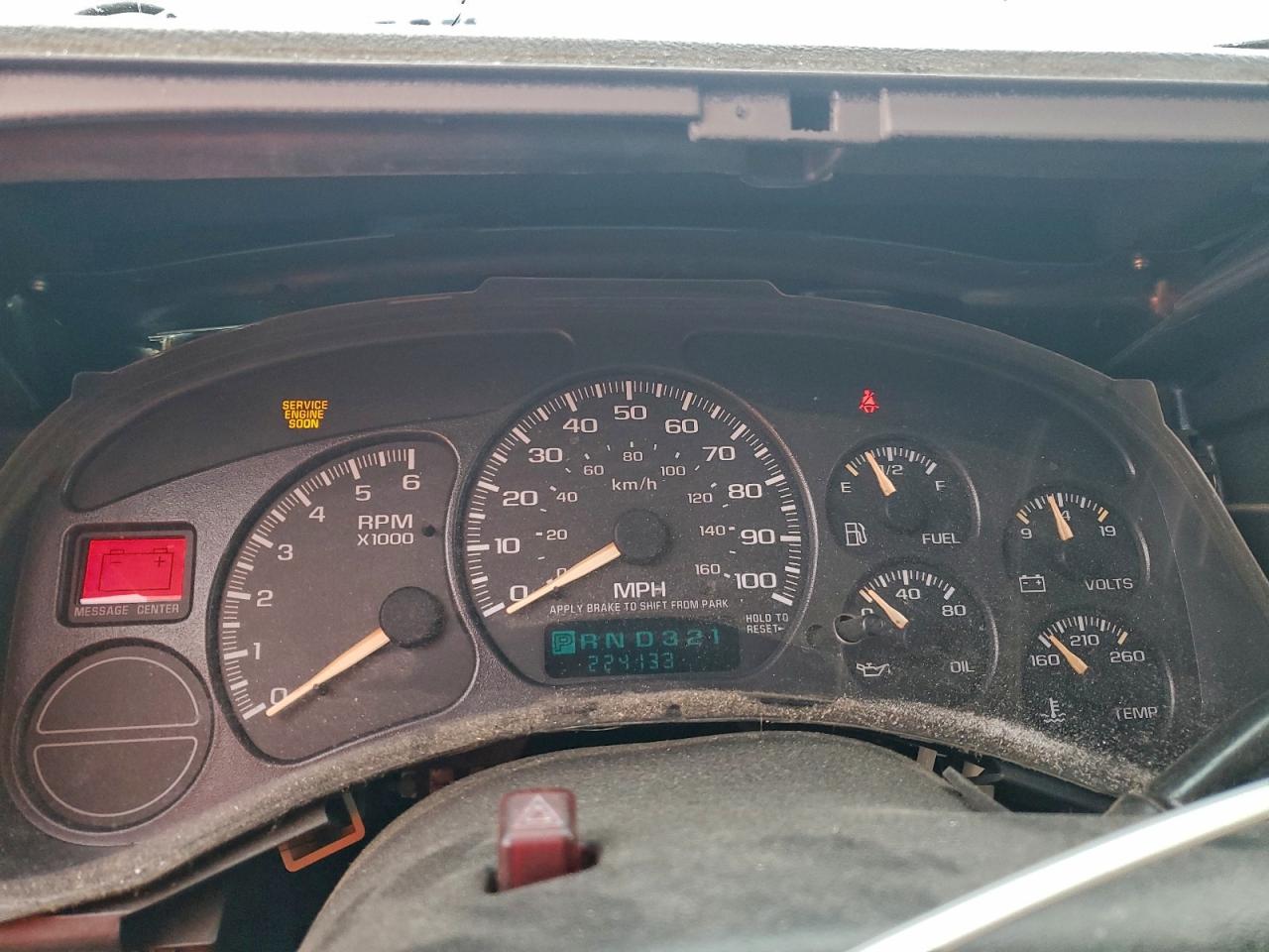 2002 GMC Yukon Xl K1500 VIN: 3GKFK16Z02G252754 Lot: 93785575