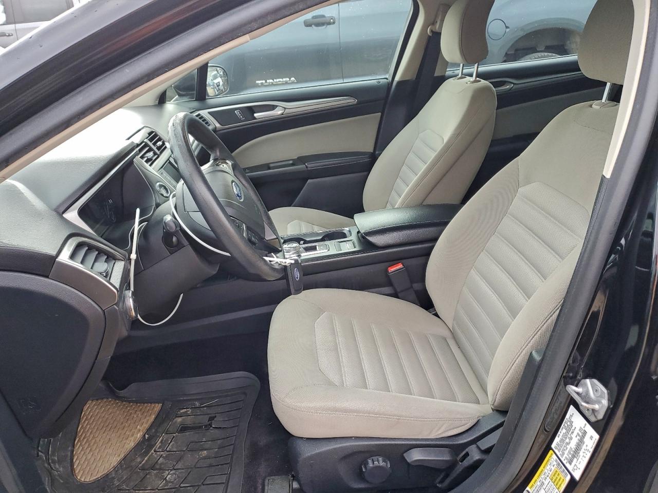 2017 Ford Fusion S VIN: 3FA6P0G78HR155082 Lot: 94276715