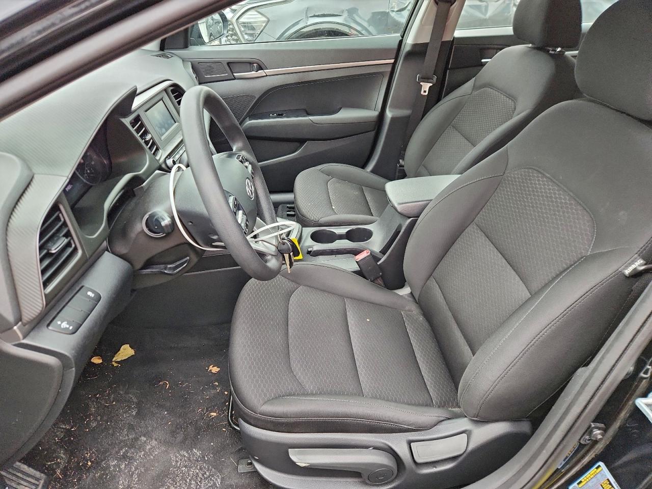 2019 Hyundai Elantra Se VIN: 5NPD74LF2KH479208 Lot: 94321415