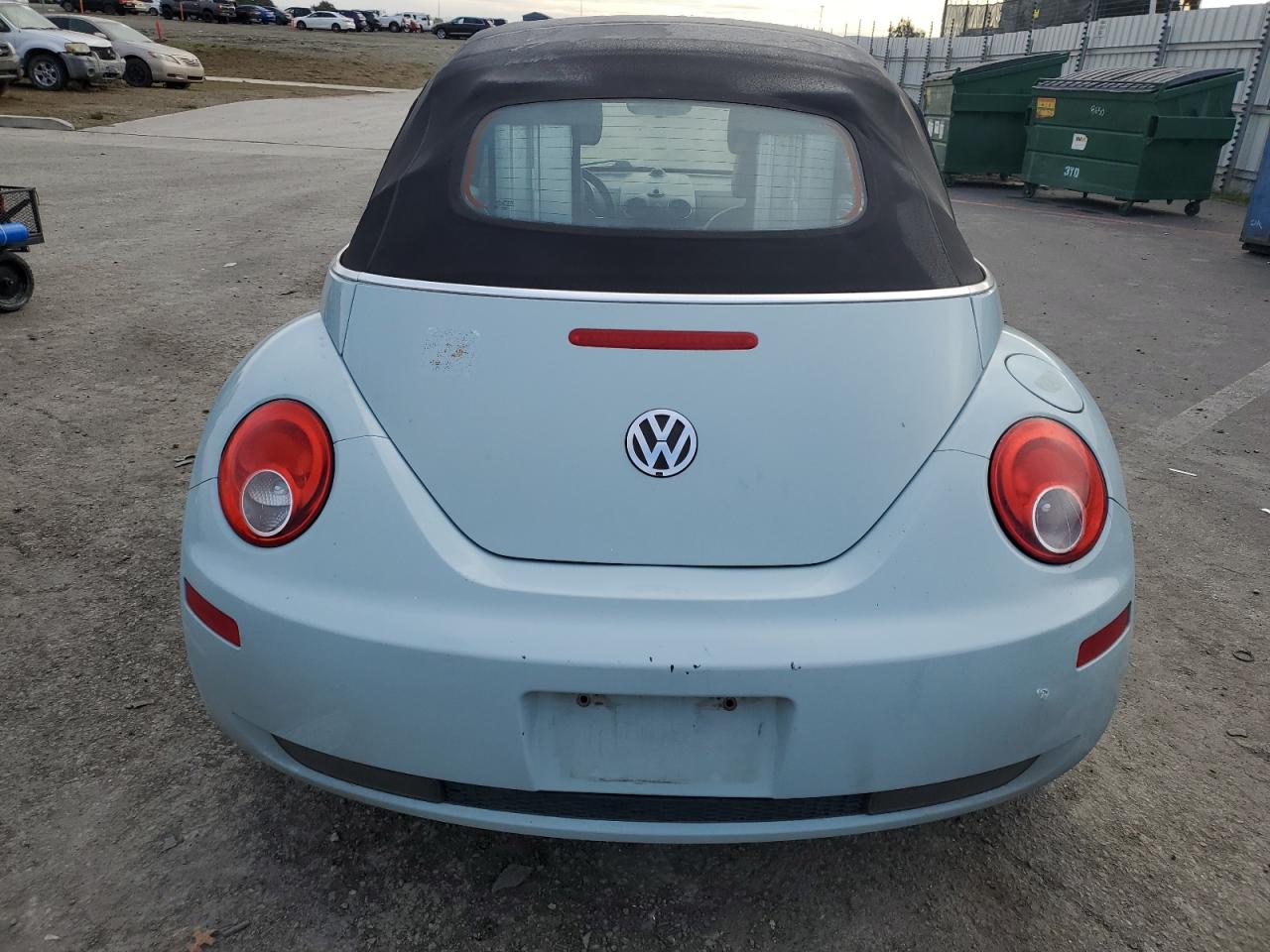 2006 Volkswagen New Beetle Convertible Option Package 1 VIN: 3VWRG31Y56M313699 Lot: 91935595