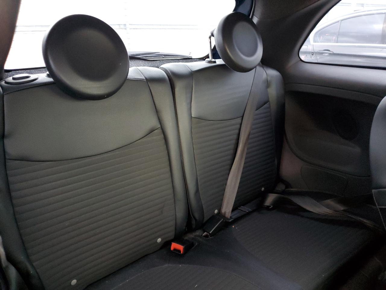 2015 Fiat 500 Sport VIN: 3C3CFFBR4FT638679 Lot: 92573355