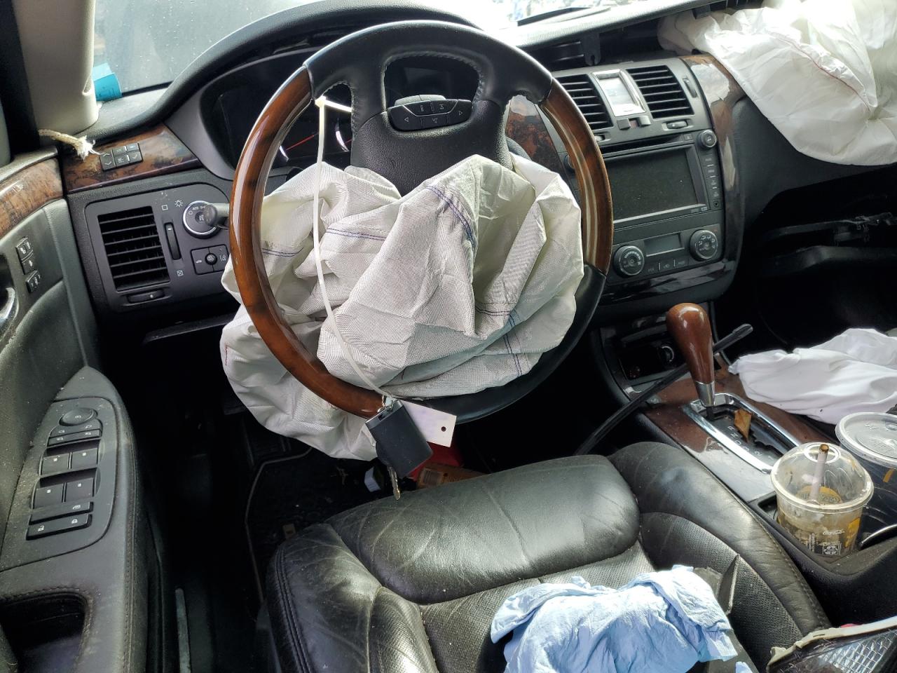 2008 Cadillac Dts VIN: 1G6KD57938U198577 Lot: 71911015