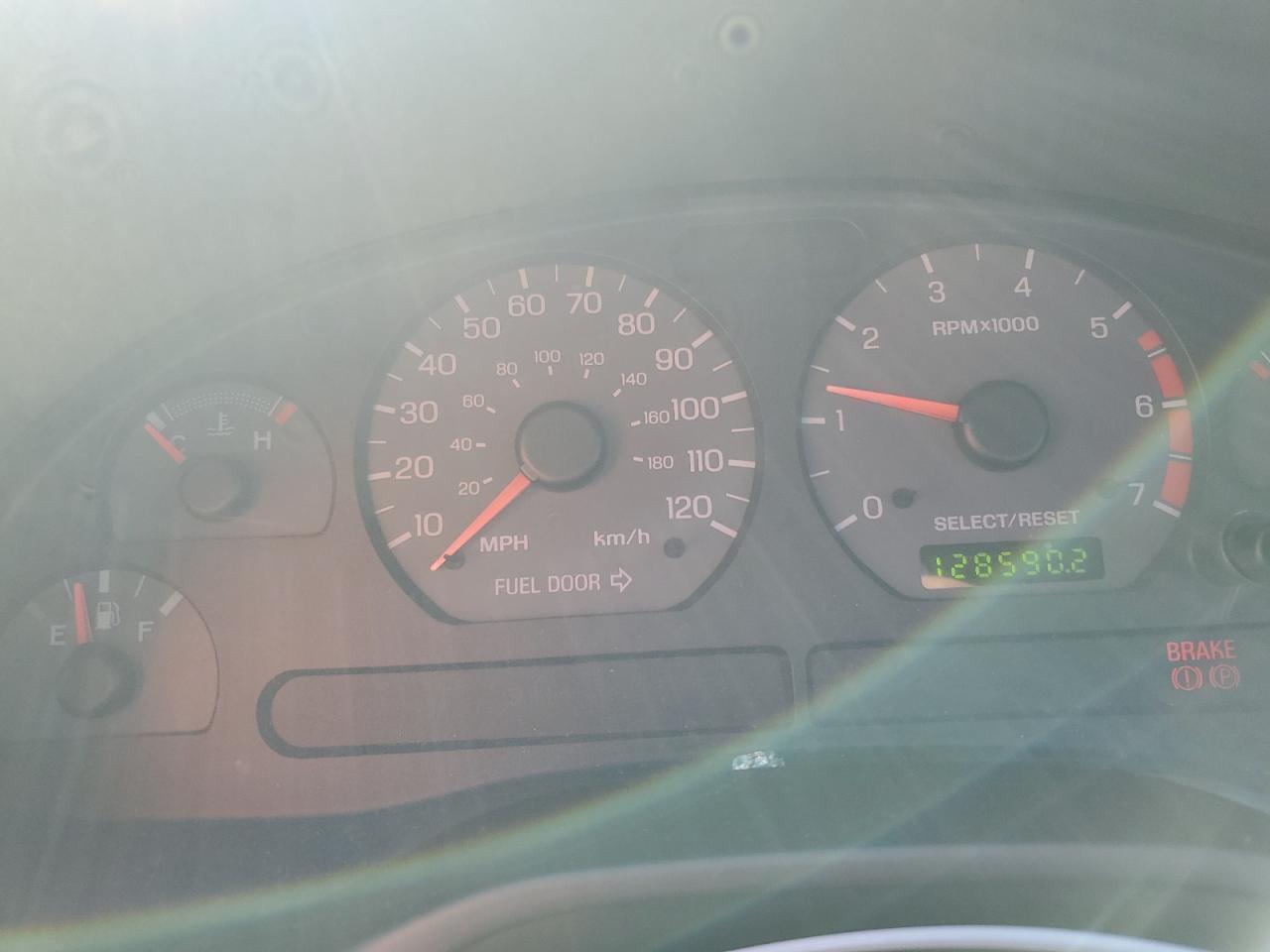 2002 Ford Mustang VIN: 1FAFP44462F104279 Lot: 90408415