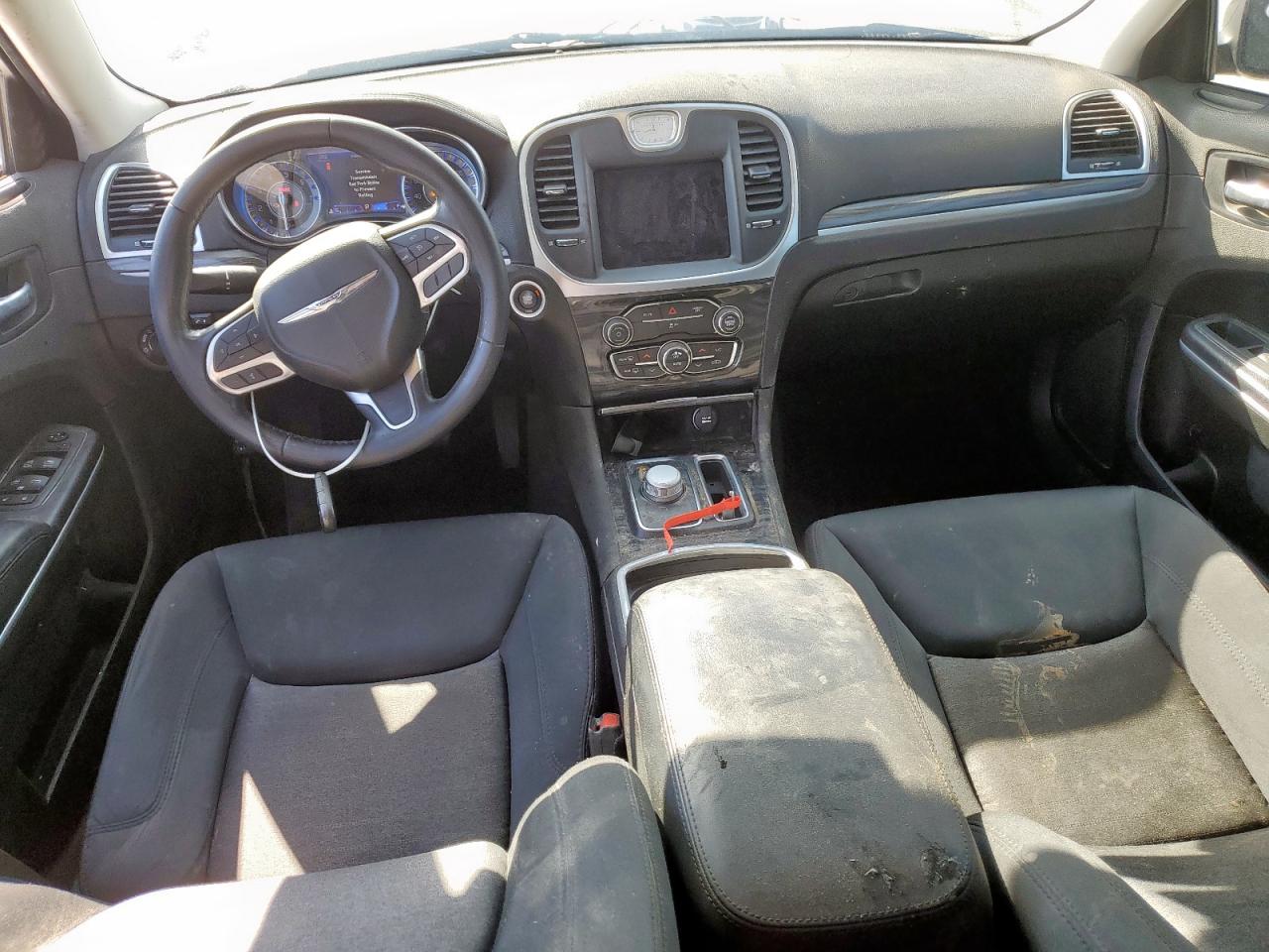 2021 Chrysler 300 Touring VIN: 2C3CCAAG1MH654145 Lot: 91632855