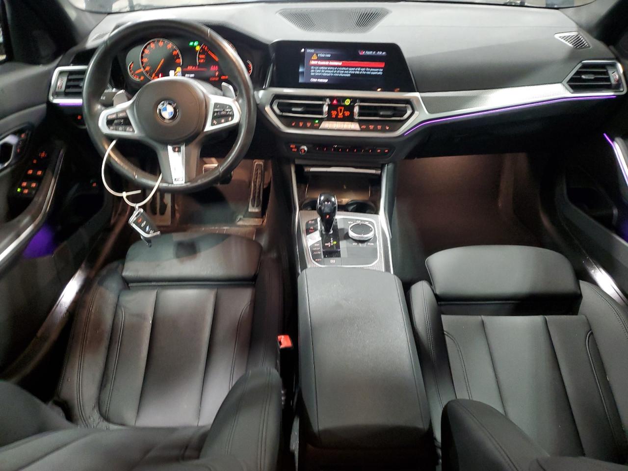 Фото: 3MW5R7J03L8B44829