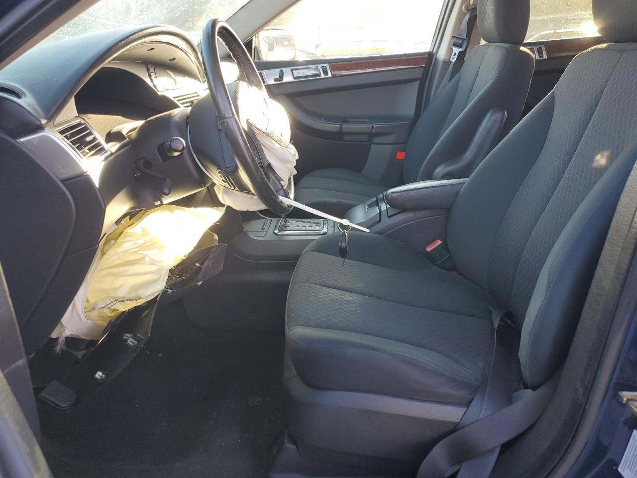 2006 Chrysler Pacifica Touring VIN: 2A4GM68486R614607 Lot: 92939335