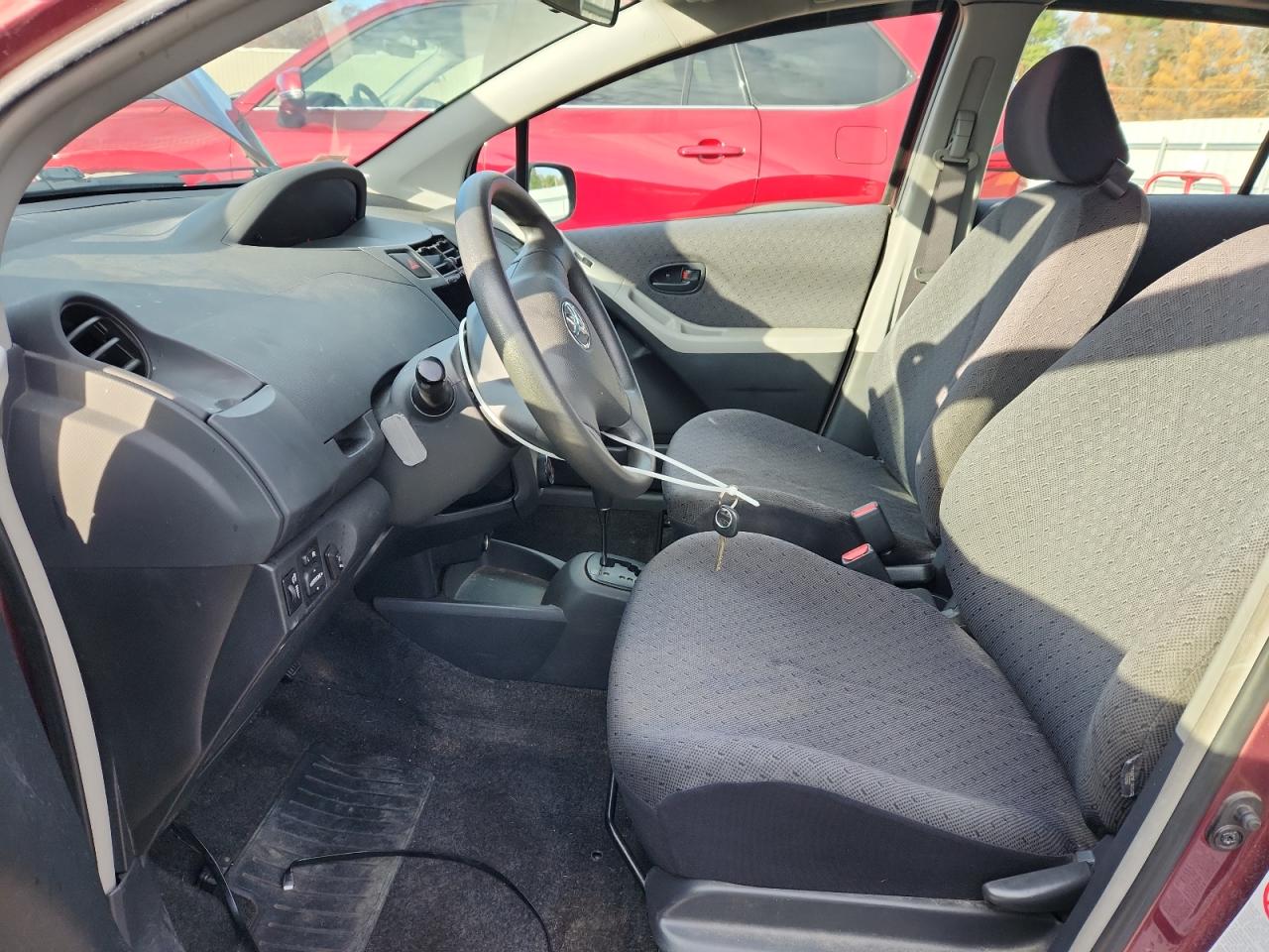 2009 Toyota Yaris VIN: JTDKT903095224853 Lot: 92997245