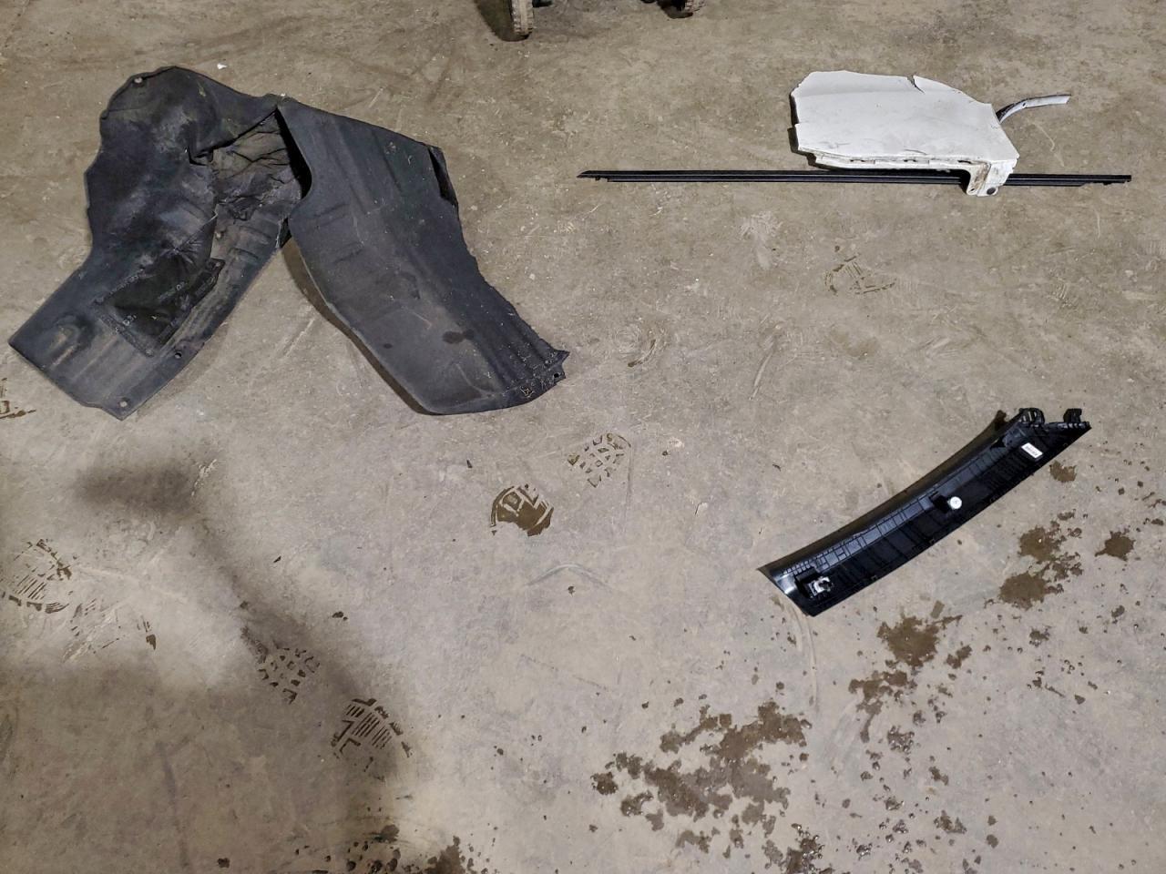 2025 Kia K5 Gt Line VIN: KNAG64J75S5330218 Lot: 93829325