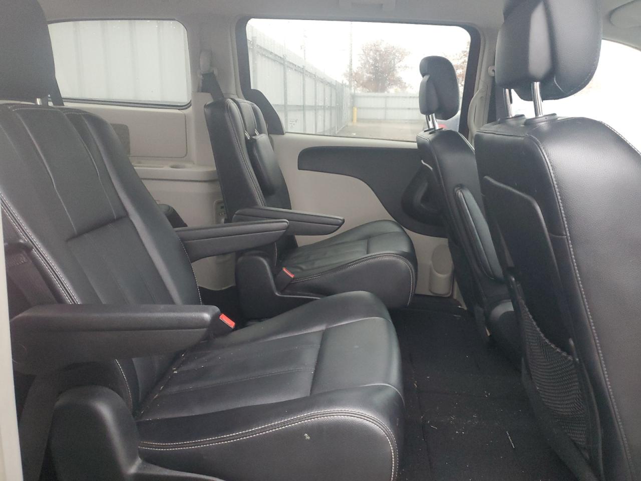 2014 Chrysler Town & Country Touring VIN: 2C4RC1BG5ER178224 Lot: 93193535