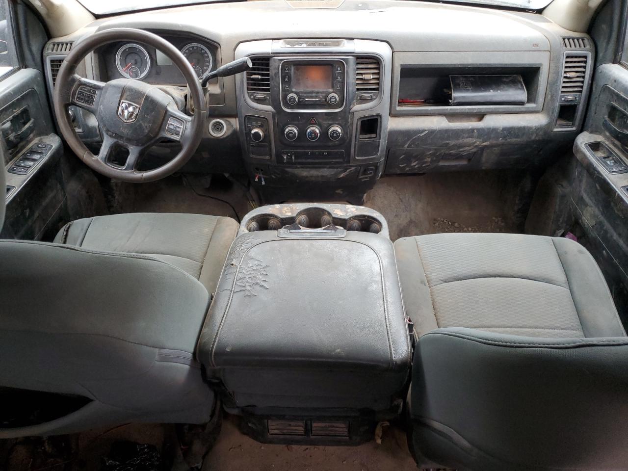 2013 Ram 3500 Flatbed Truck VIN: 3C63RRGL3DG568260 Lot: 91117825